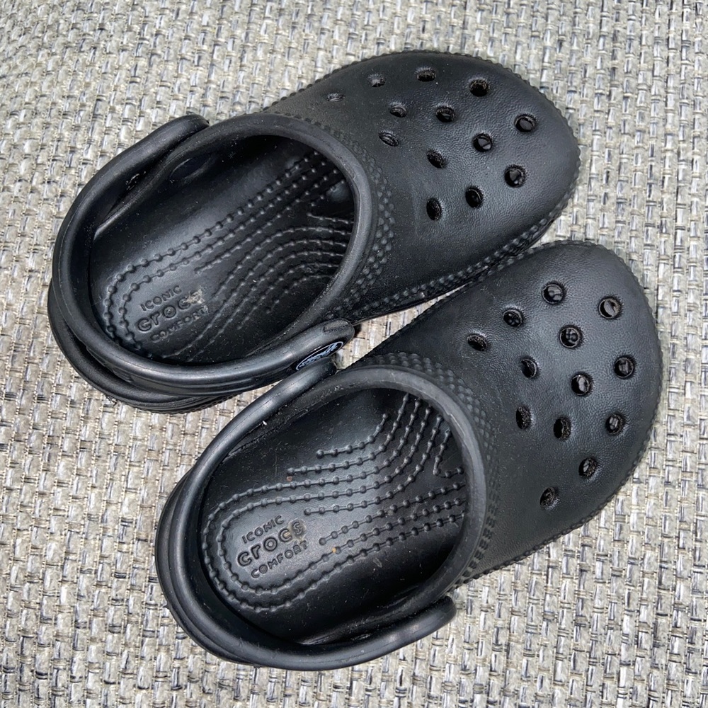 Infant croc slides